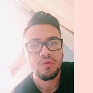 Meet your Posher, Diego